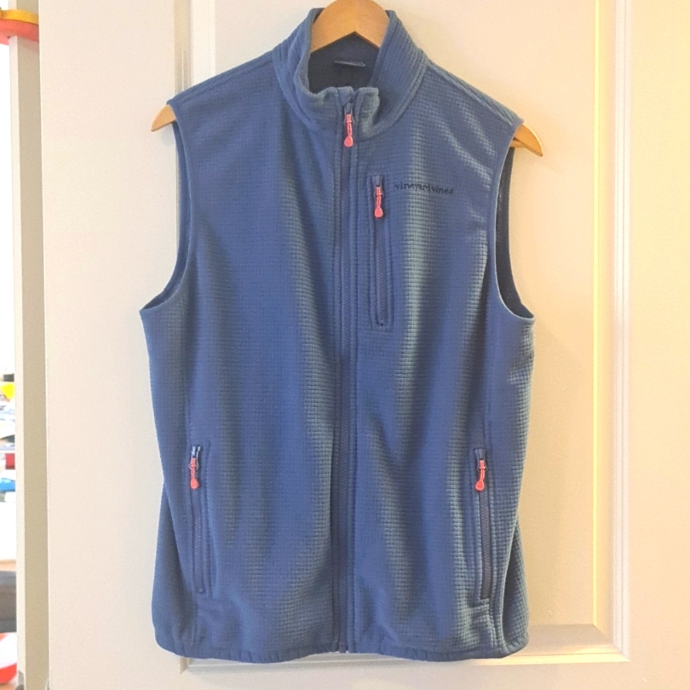 Vineyard Vines vest